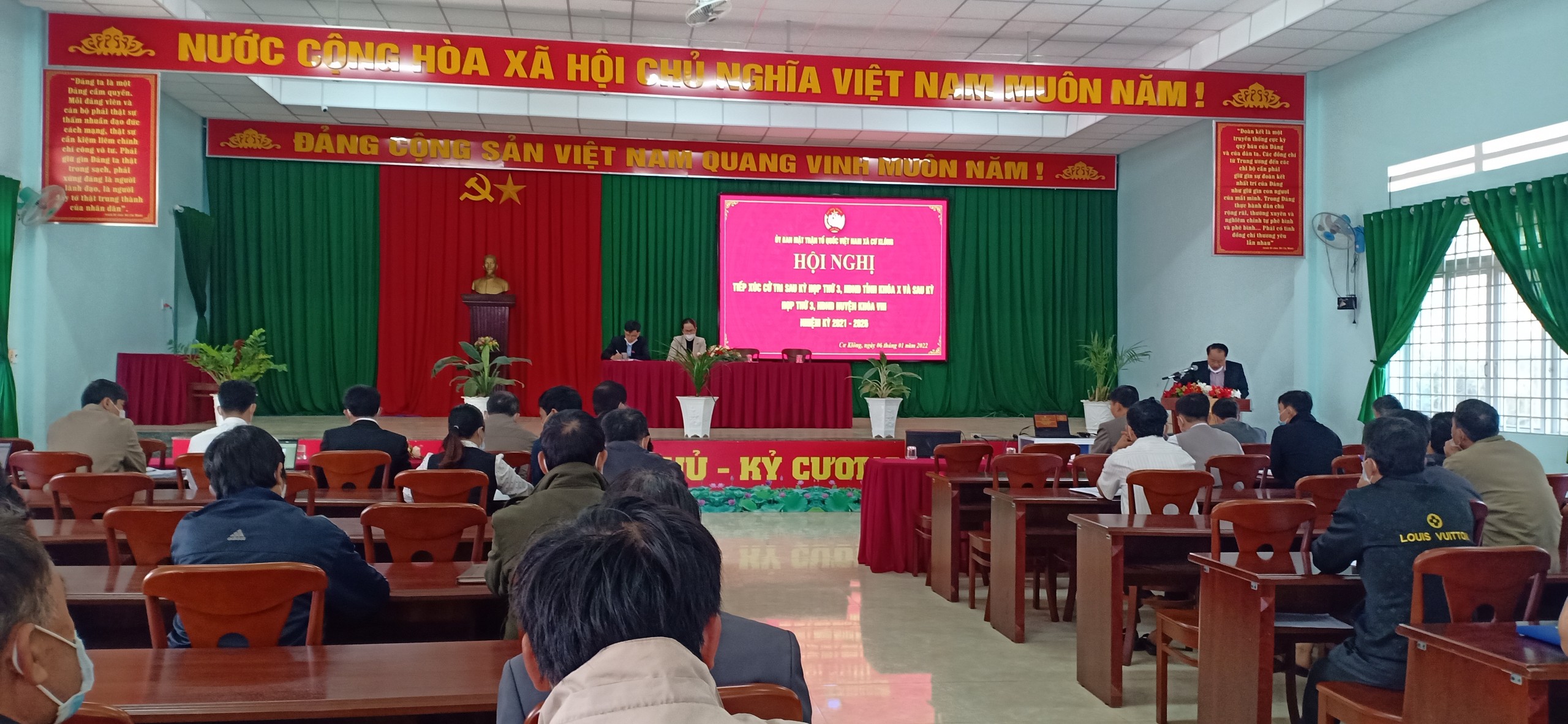 UBMT Tổ quốc Việt Nam xã Cư Klông tổ chức hội nghị tiếp xúc cử tri sau kỳ họp thứ 3, nhiệm kỳ 2021 – 2026